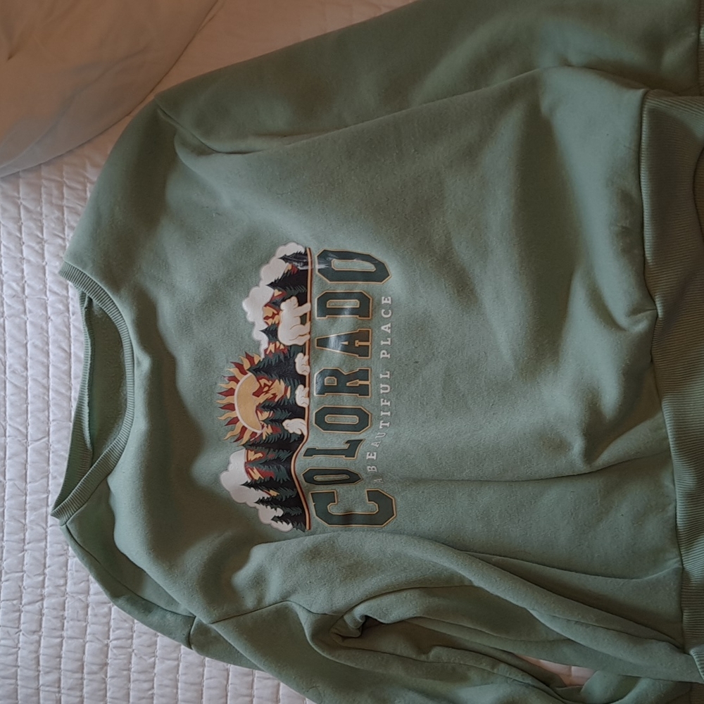 Colorado pullover